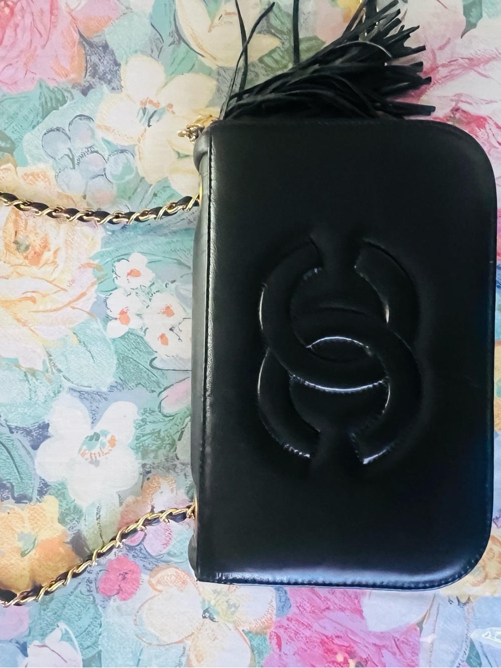 Vintage Chanel Black Chain Shoulder Bag - Picture 9 of 10
